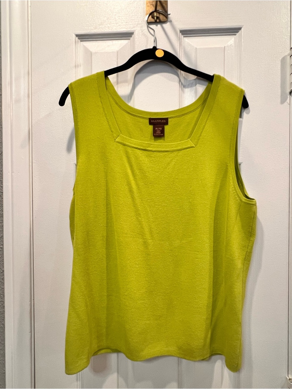Multiples Green Solid Knit Square Neck Sleeveless Wide Strap Rayon/Nylon Tank XL